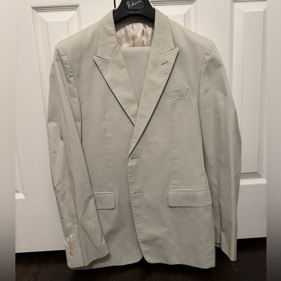 Men’s Tan Versace Suit Set Size 40 (US)